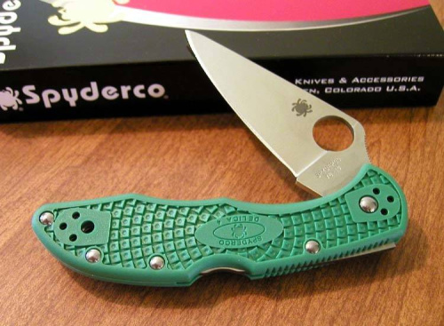 Складной нож Spyderco Delica 4 Flat Ground - 11FPGR фото 7